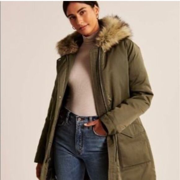 NWT Abercrombie Fitch puffer Parka XXS Army Green Black Friday Deal - Picture 5 of 6